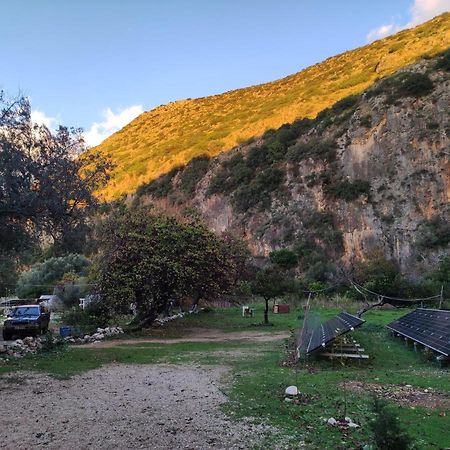 Gjipe Eco Campground Vuno Eksteriør billede