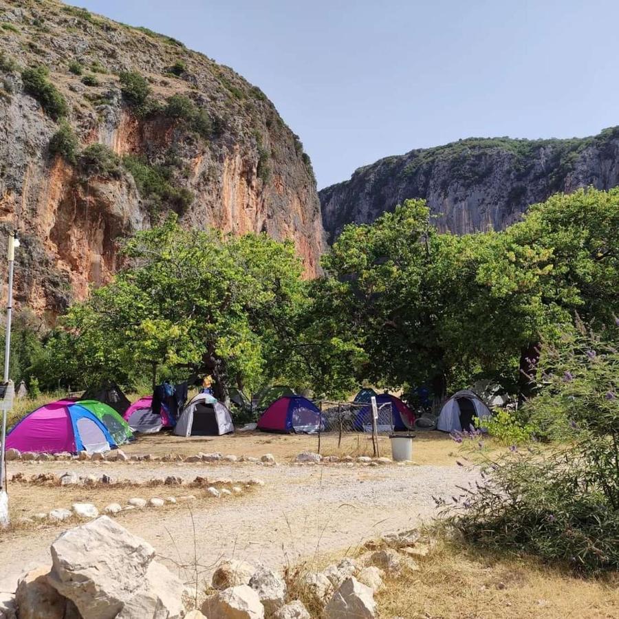 Gjipe Eco Campground Vuno Eksteriør billede