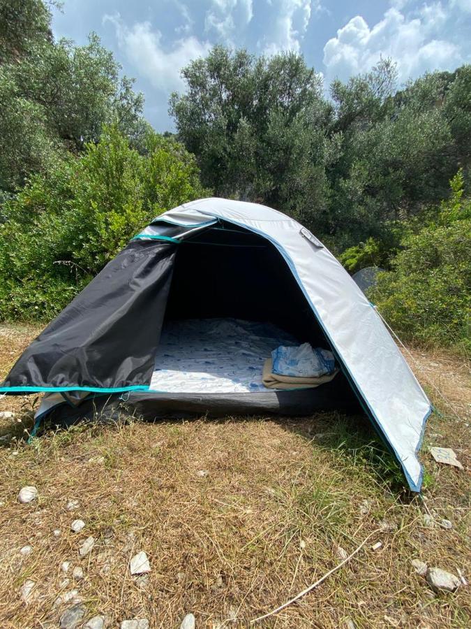 Gjipe Eco Campground Vuno Eksteriør billede